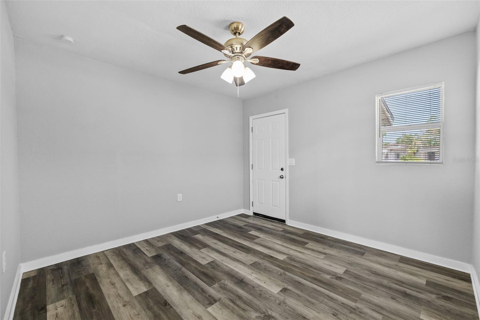 2244 LUCERNE PARK RD