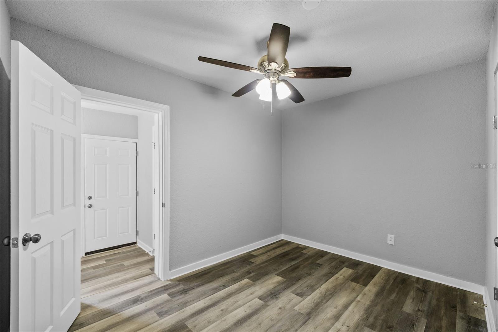 2244 LUCERNE PARK RD