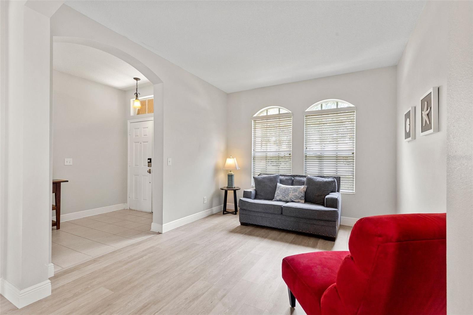 9505 LAUREL LEDGE DR