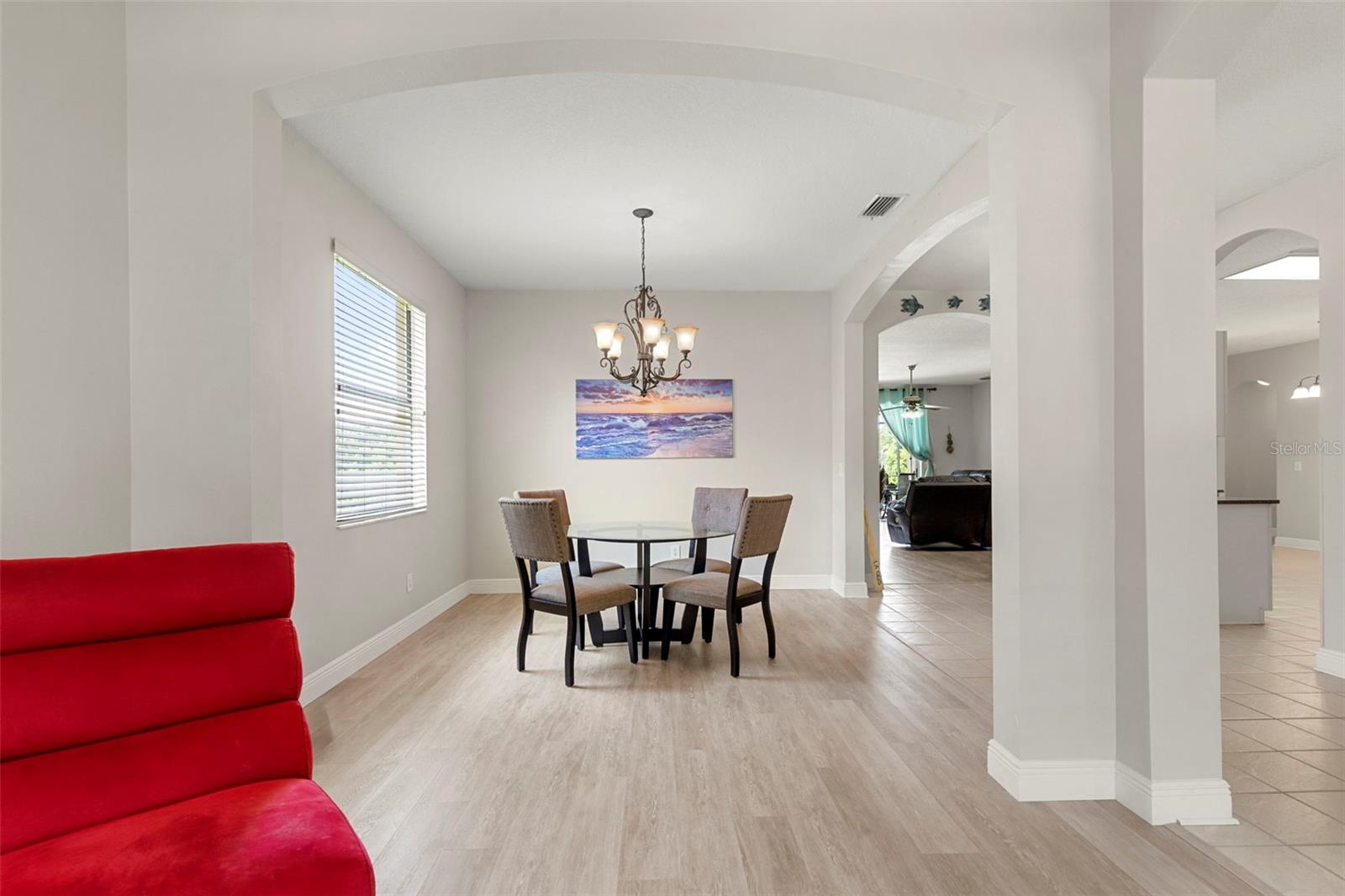 9505 LAUREL LEDGE DR