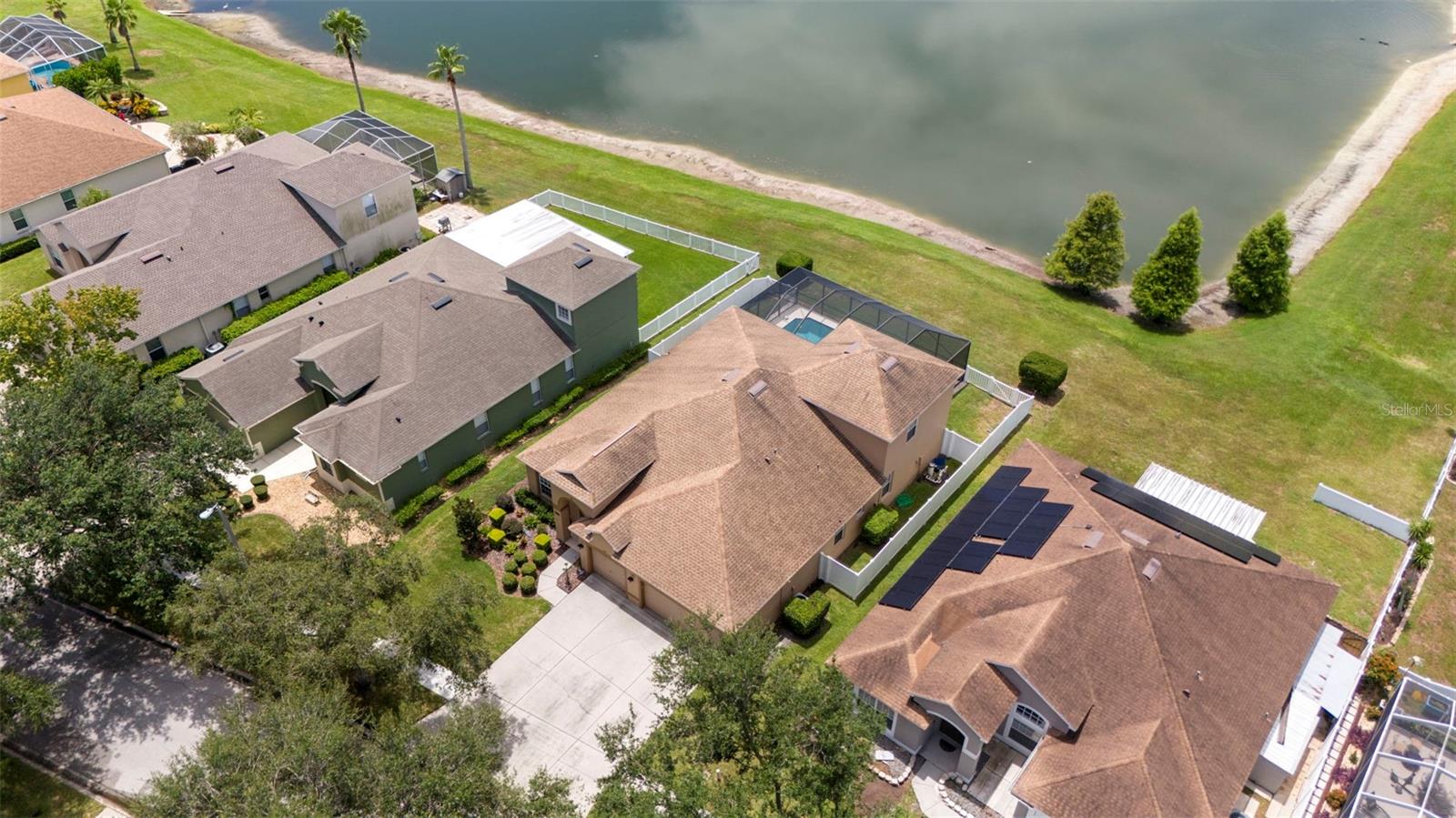 9505 LAUREL LEDGE DR