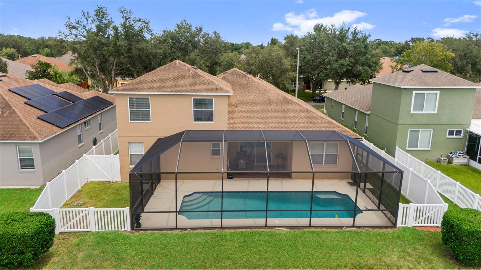 9505 LAUREL LEDGE DR