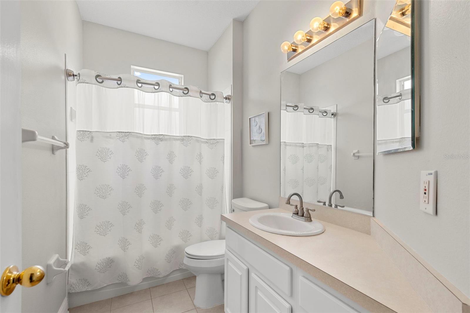 9505 LAUREL LEDGE DR