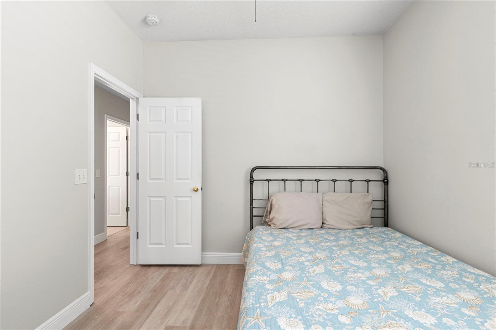 9505 LAUREL LEDGE DR