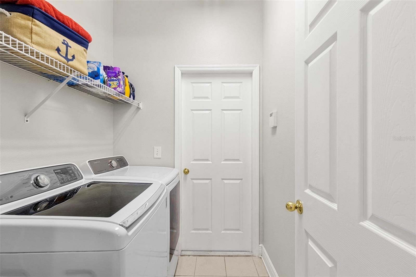 9505 LAUREL LEDGE DR