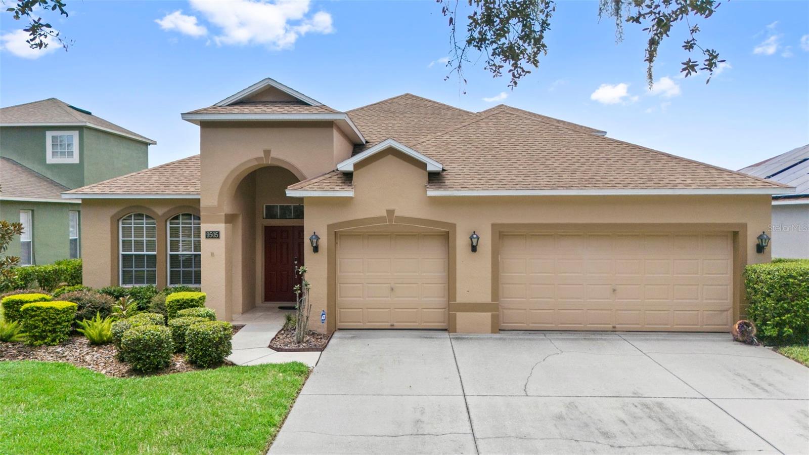 9505 LAUREL LEDGE DR