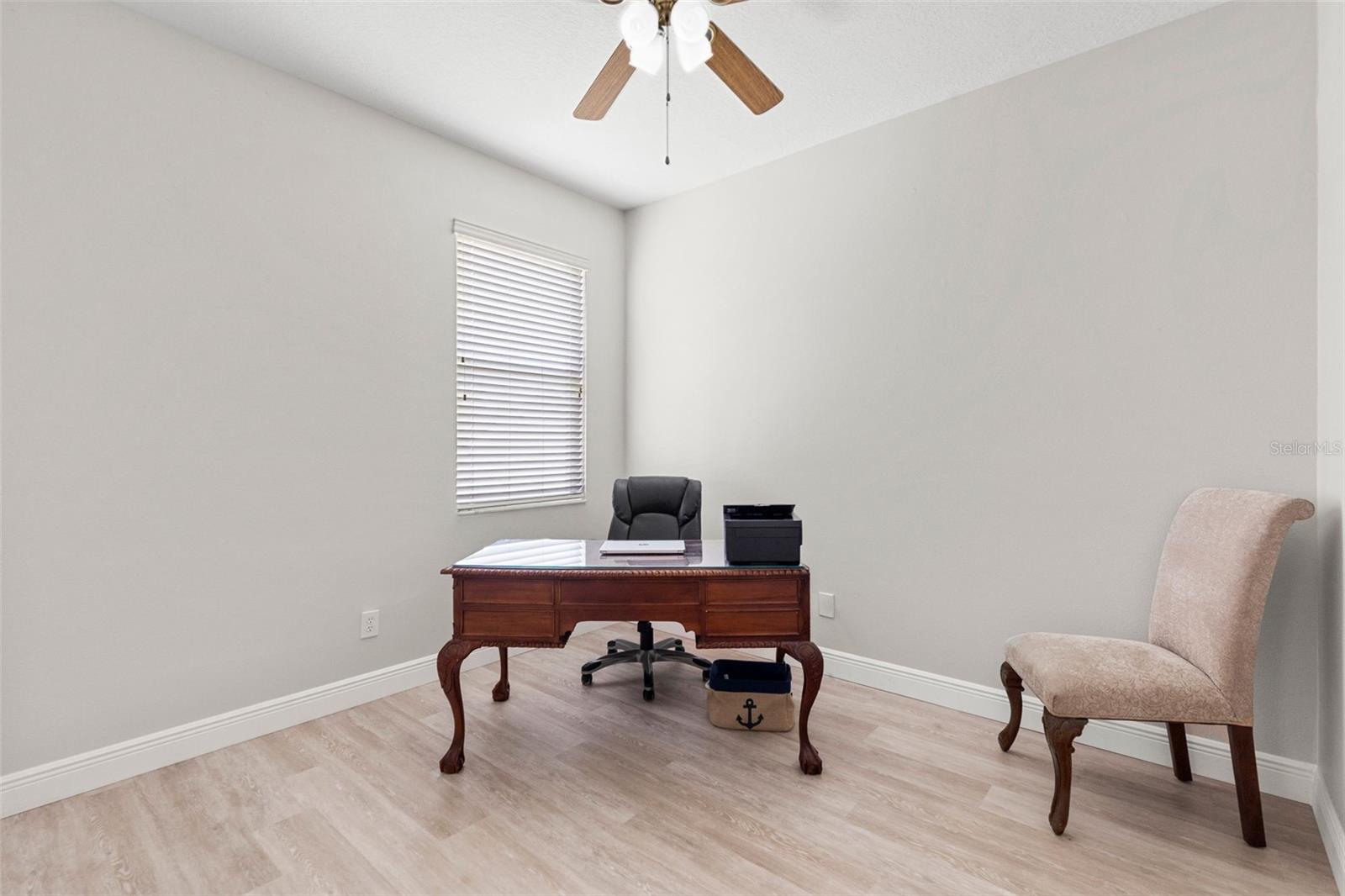 9505 LAUREL LEDGE DR