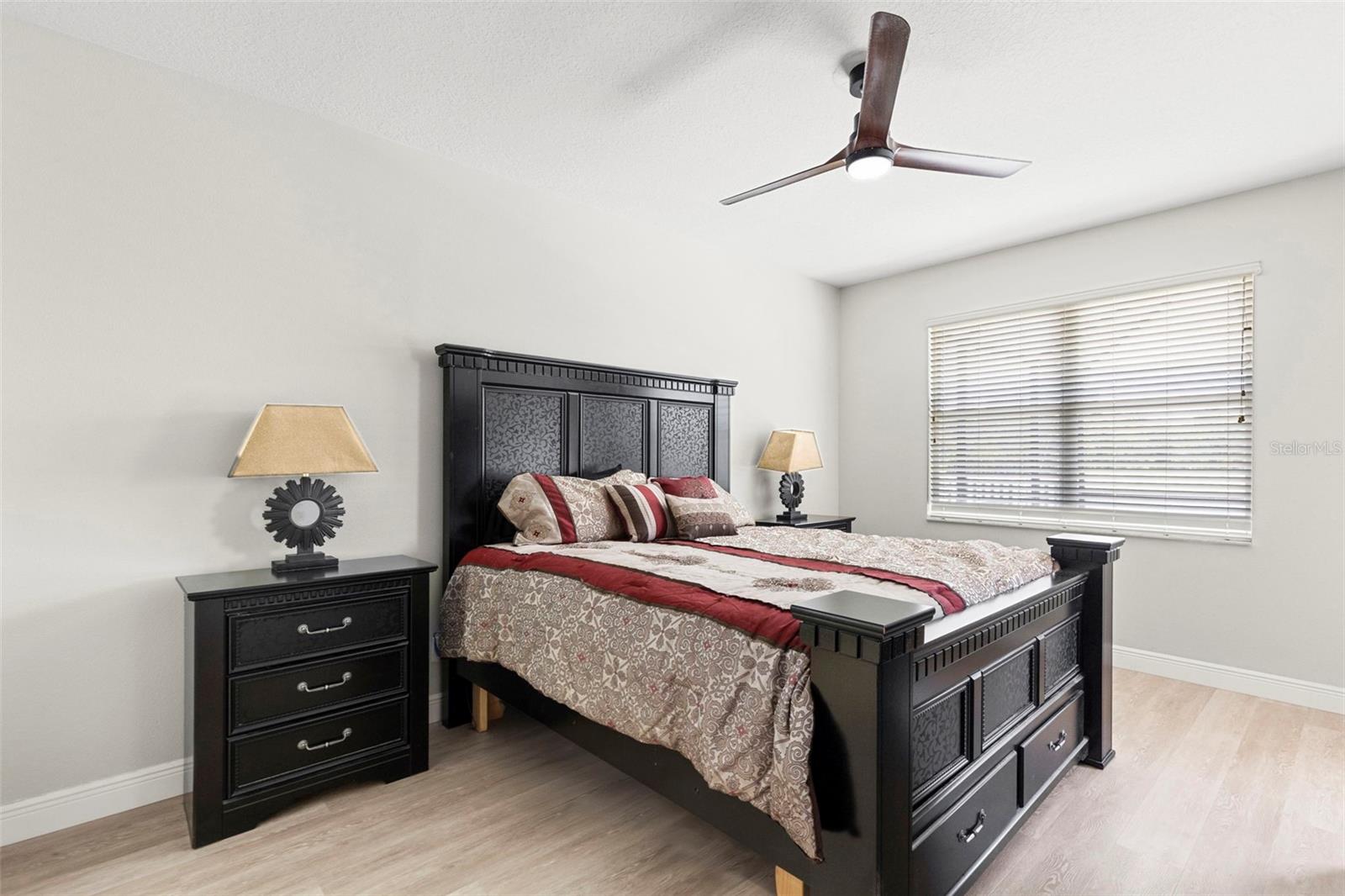 9505 LAUREL LEDGE DR