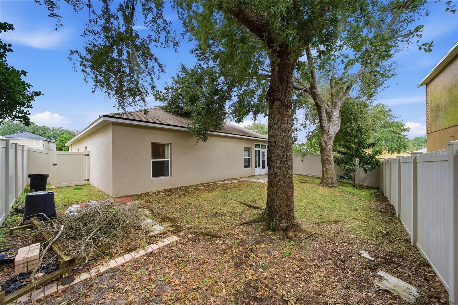 26016 SINGING LARK CT