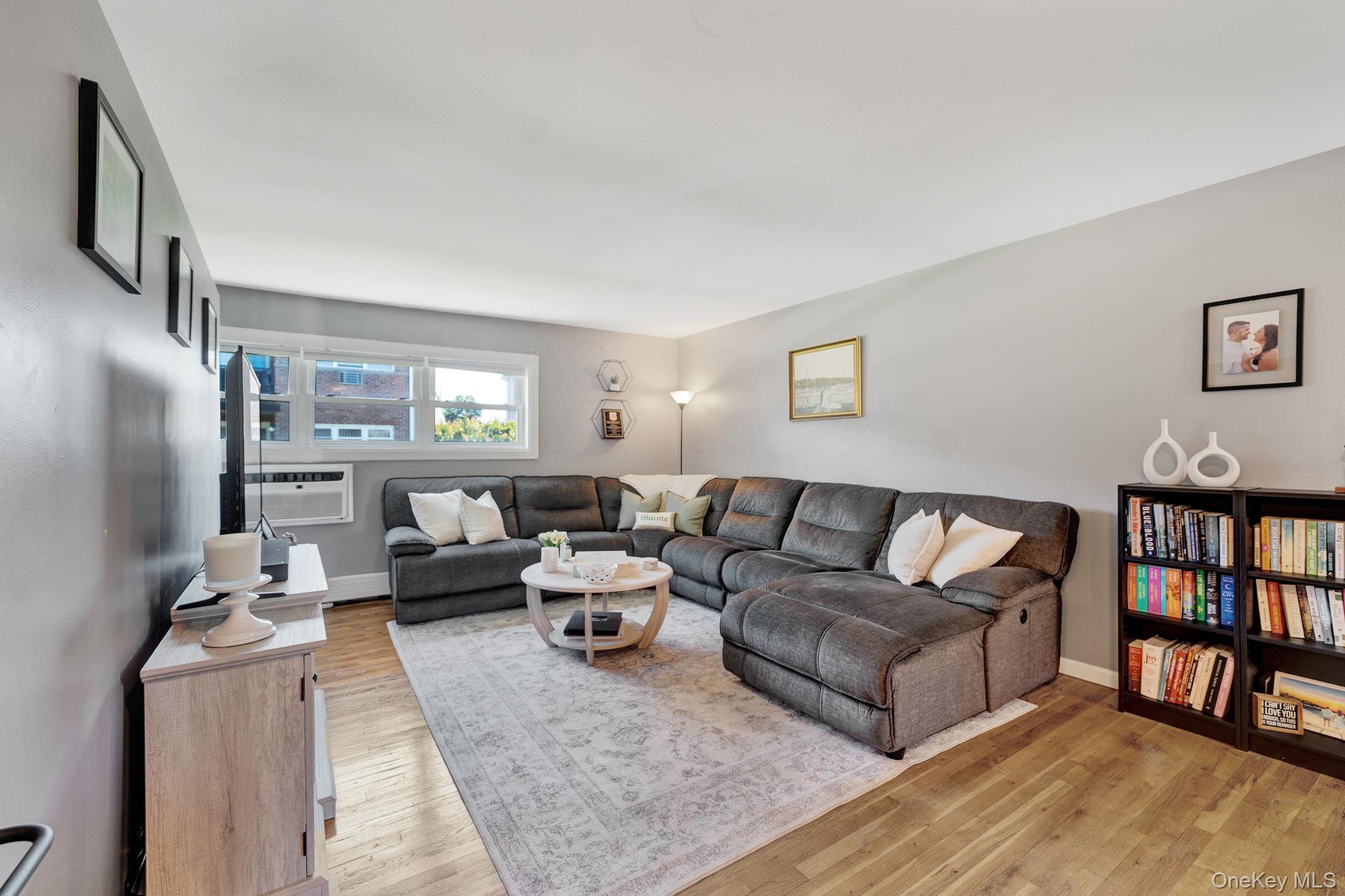 14 Ivy Street Unit: 1A