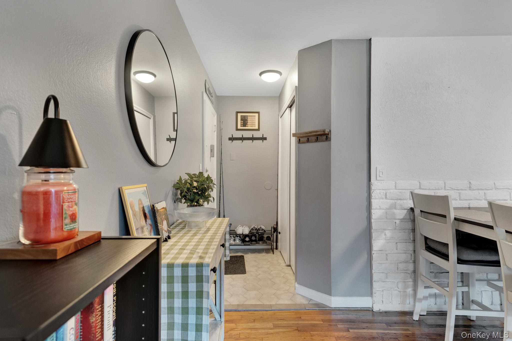 14 Ivy Street Unit: 1A