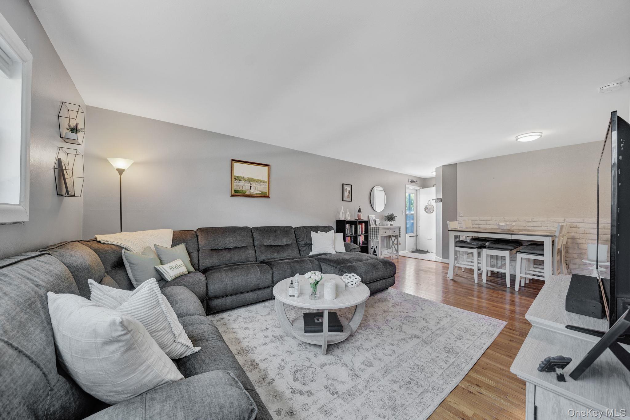 14 Ivy Street Unit: 1A