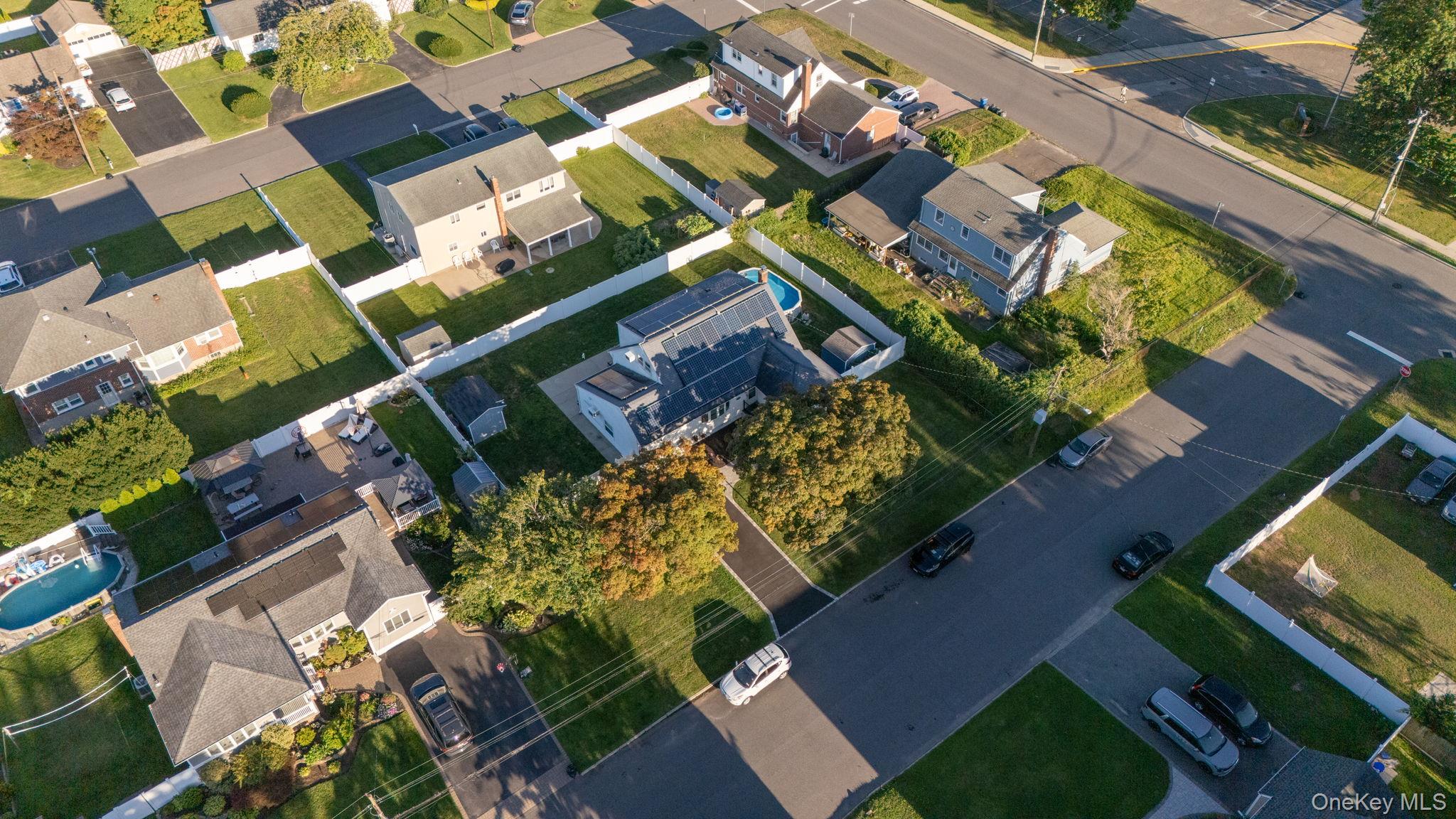 103 Queens Avenue