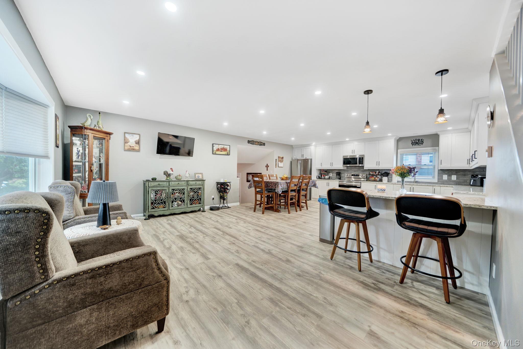 103 Queens Avenue