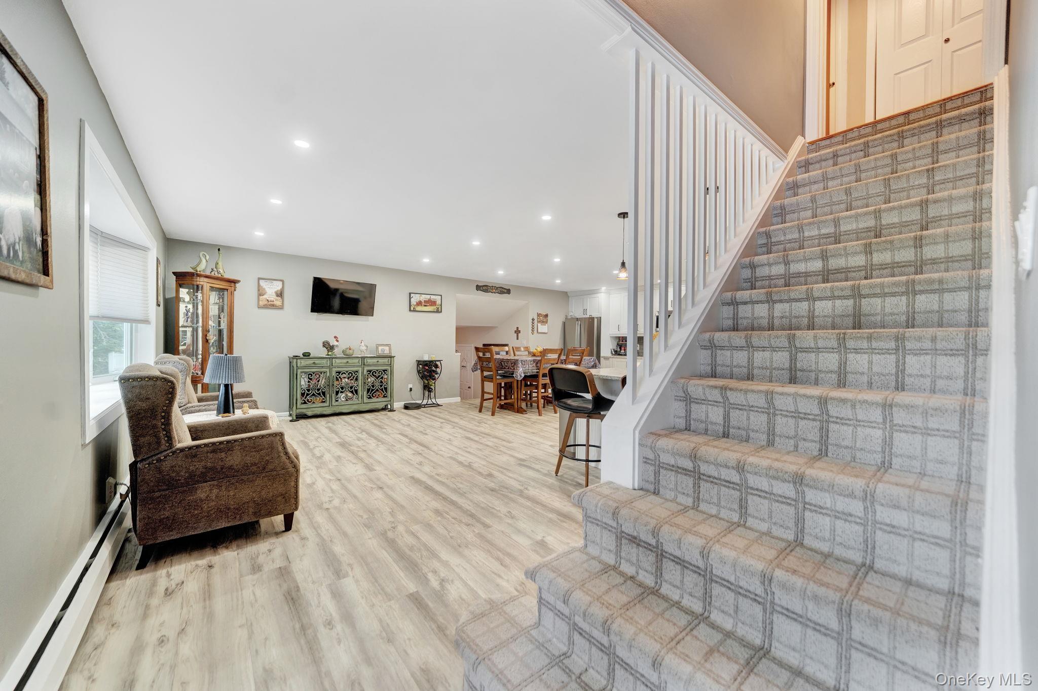 103 Queens Avenue