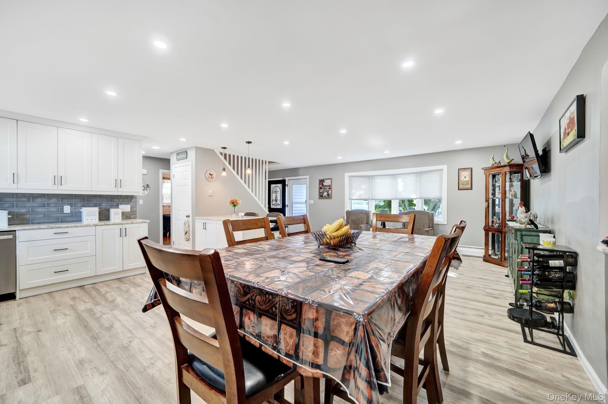 103 Queens Avenue