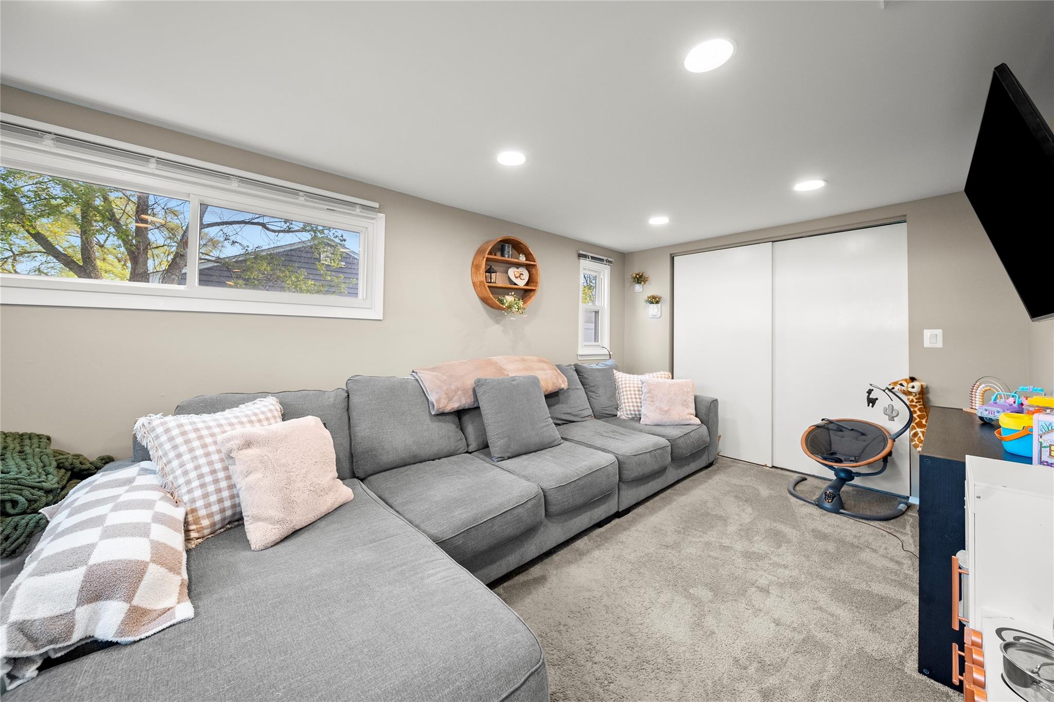 900 Bay Shore Avenue