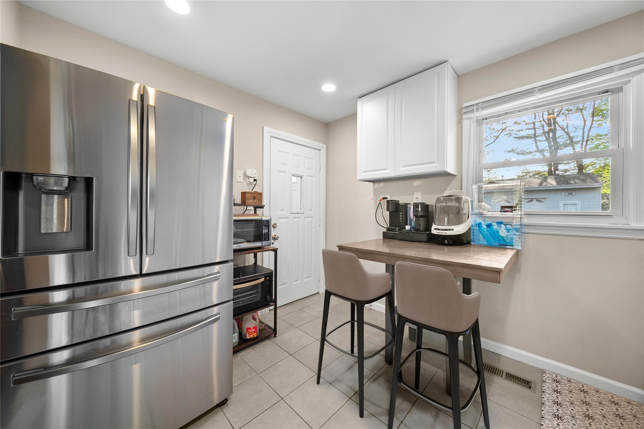 900 Bay Shore Avenue