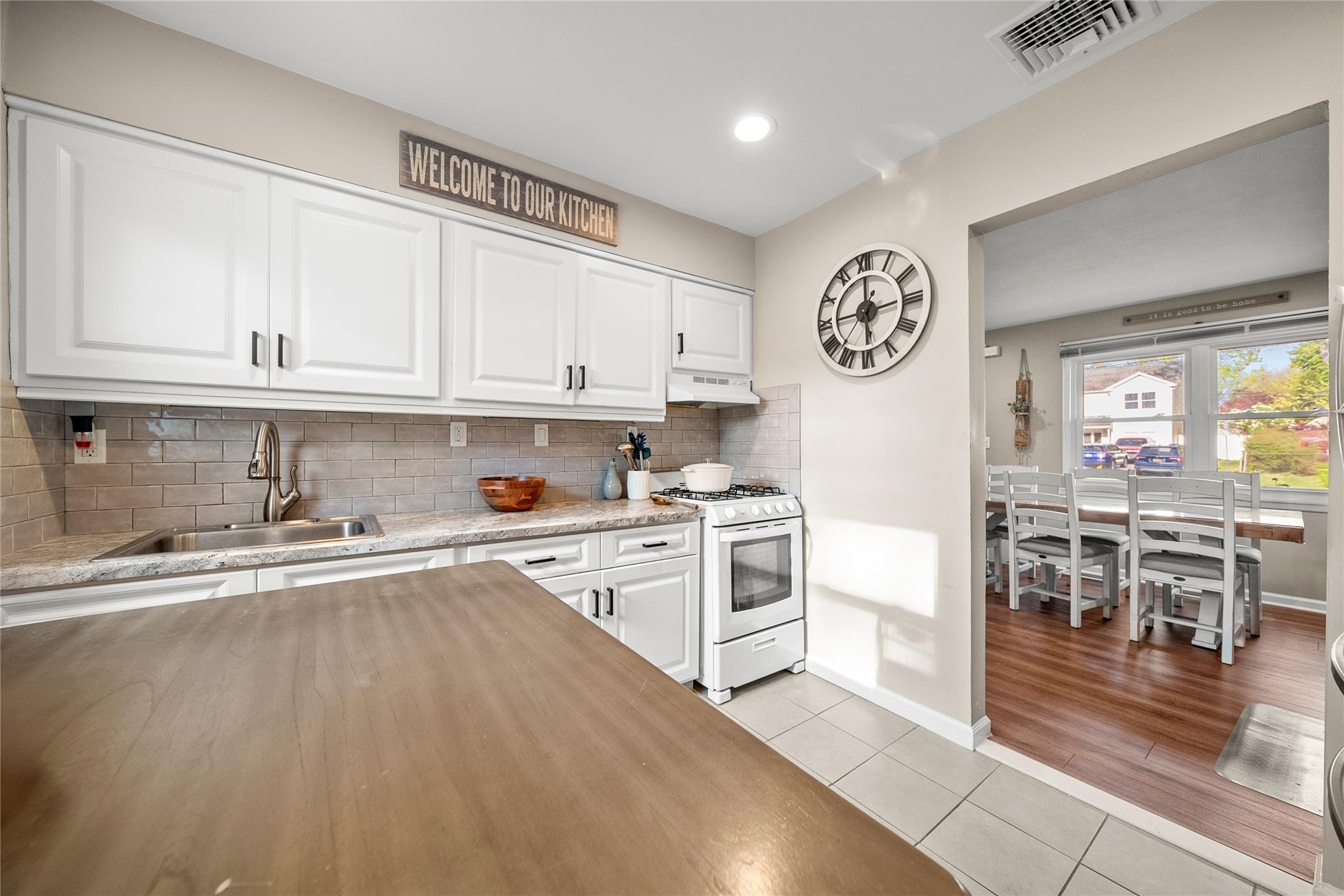 900 Bay Shore Avenue