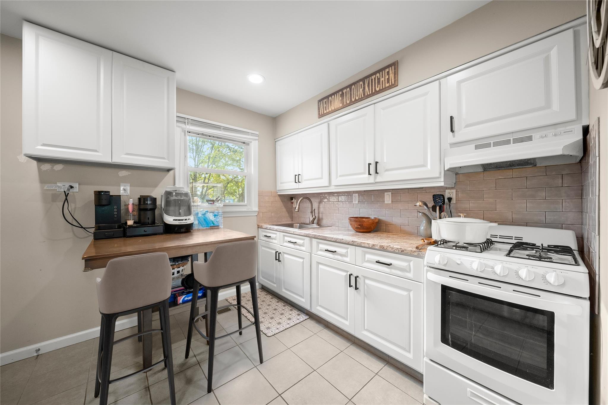 900 Bay Shore Avenue