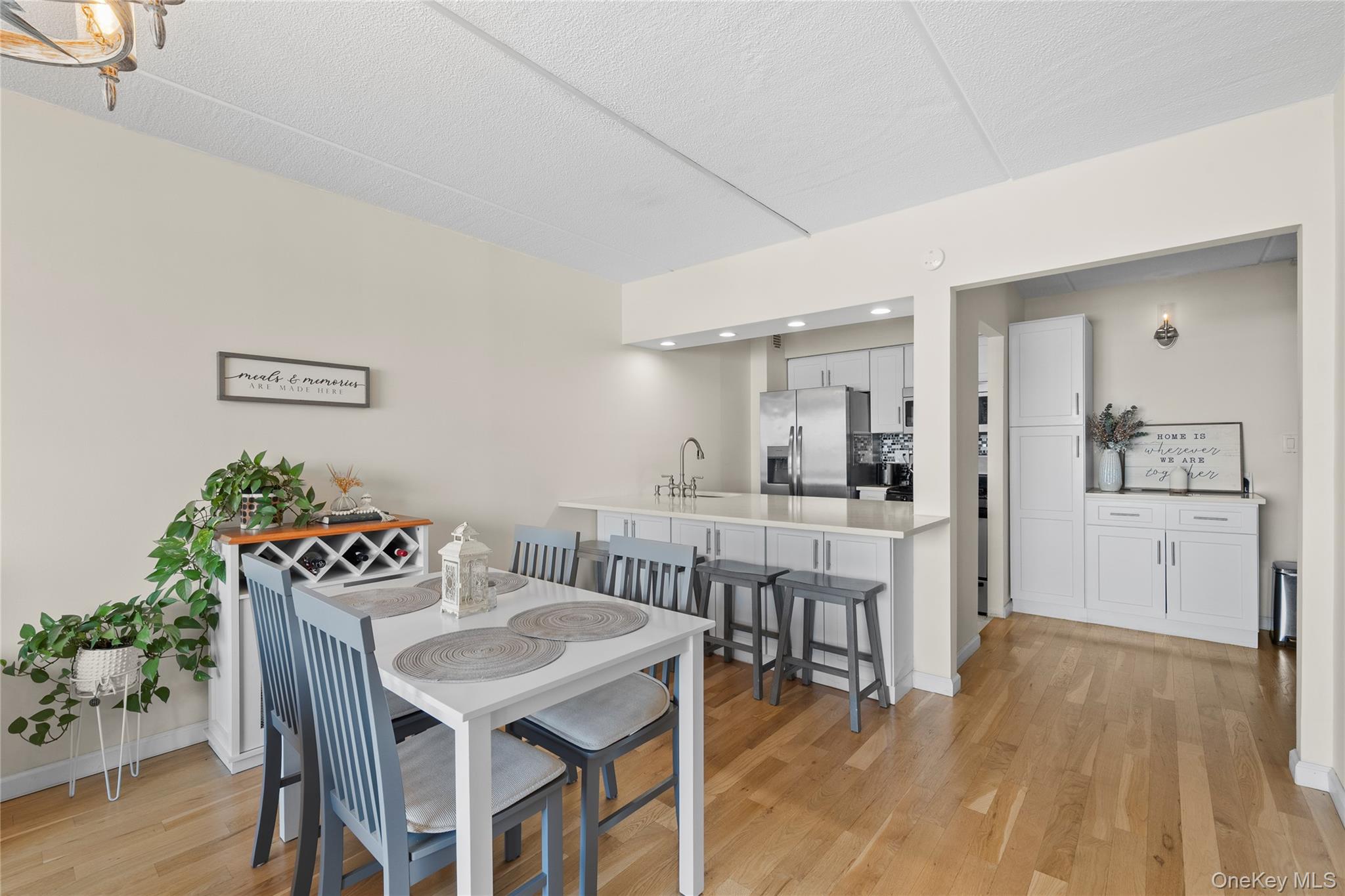 135 Post Avenue Unit: 6O