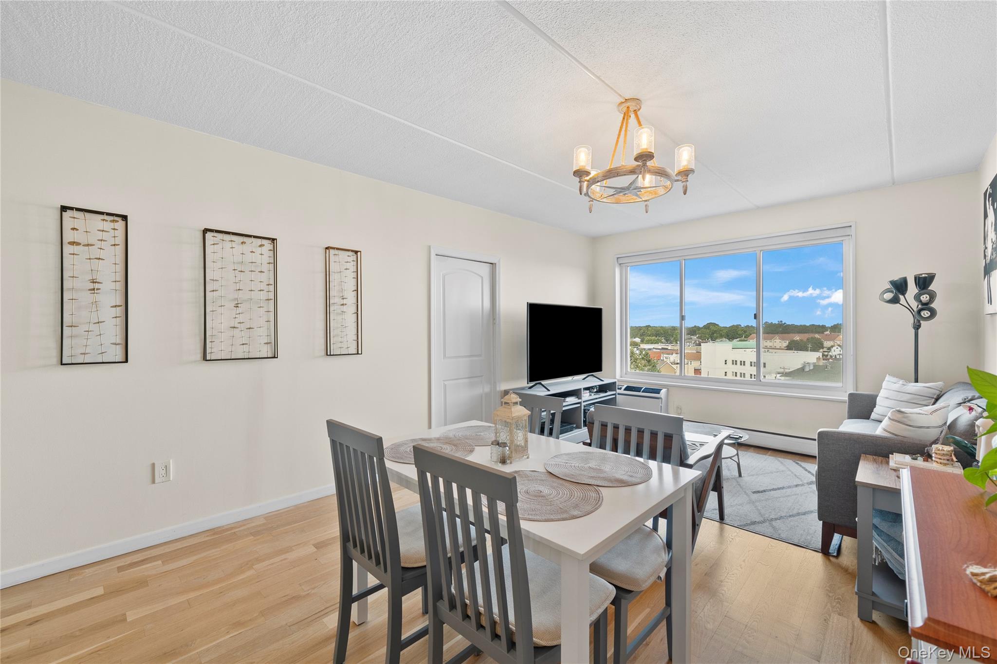 135 Post Avenue Unit: 6O