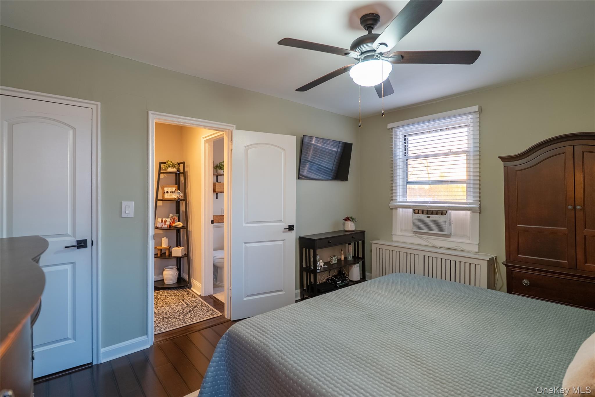 12 Edwards Street Unit: 3B