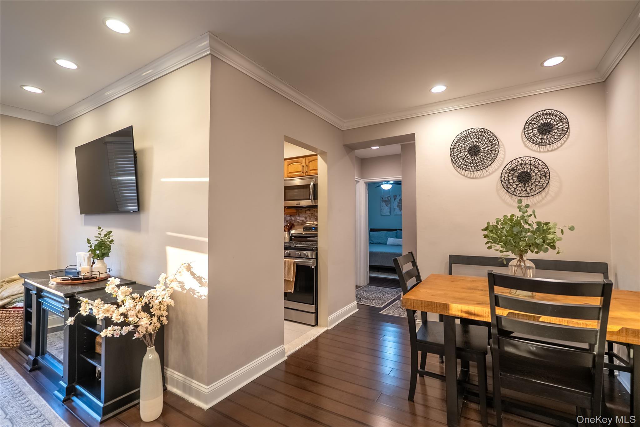 12 Edwards Street Unit: 3B