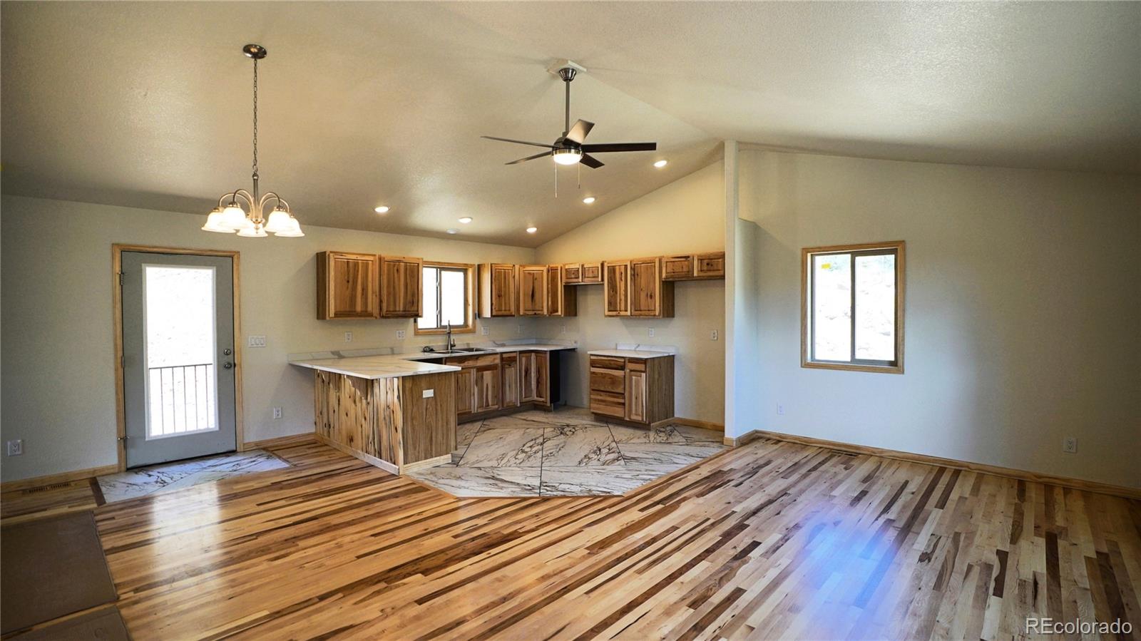 325 Bob Cat Trail