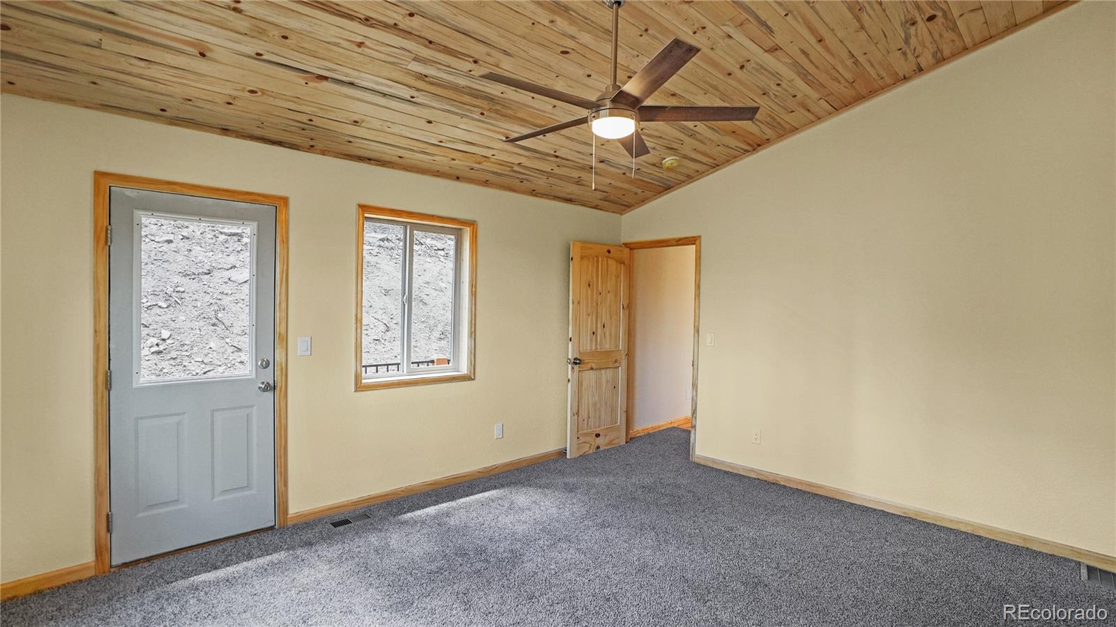 325 Bob Cat Trail