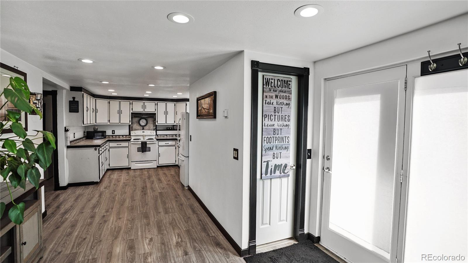 16536 Ouray Road W