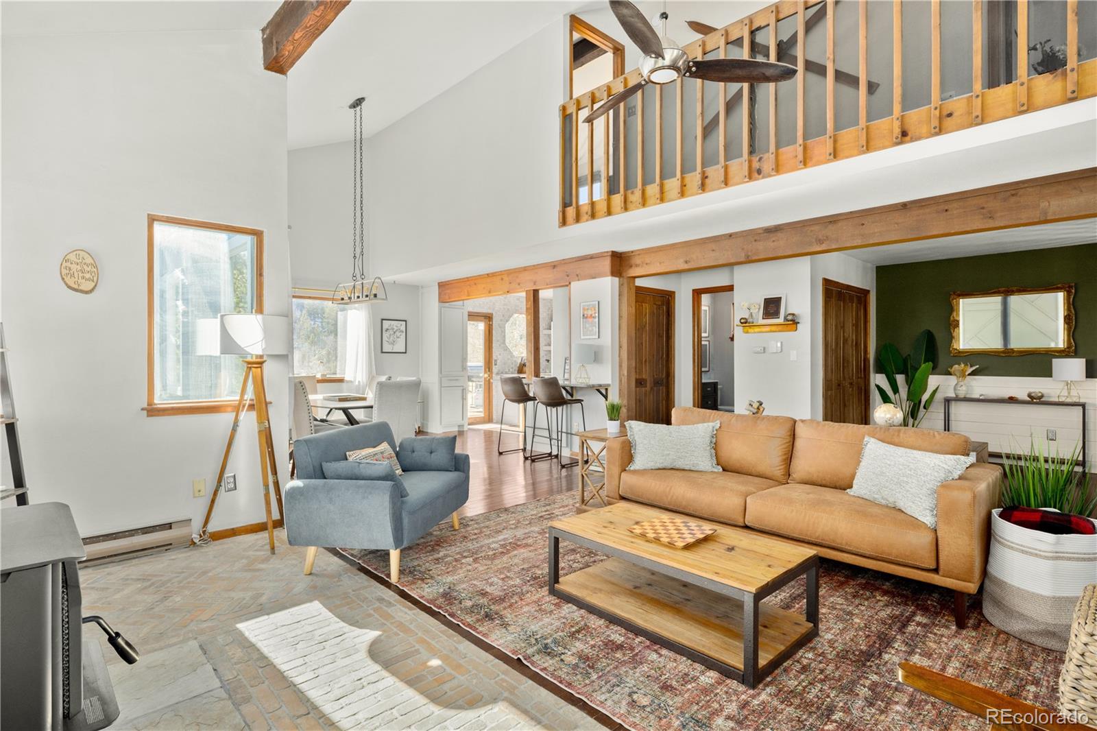 464 Ponderosa Drive