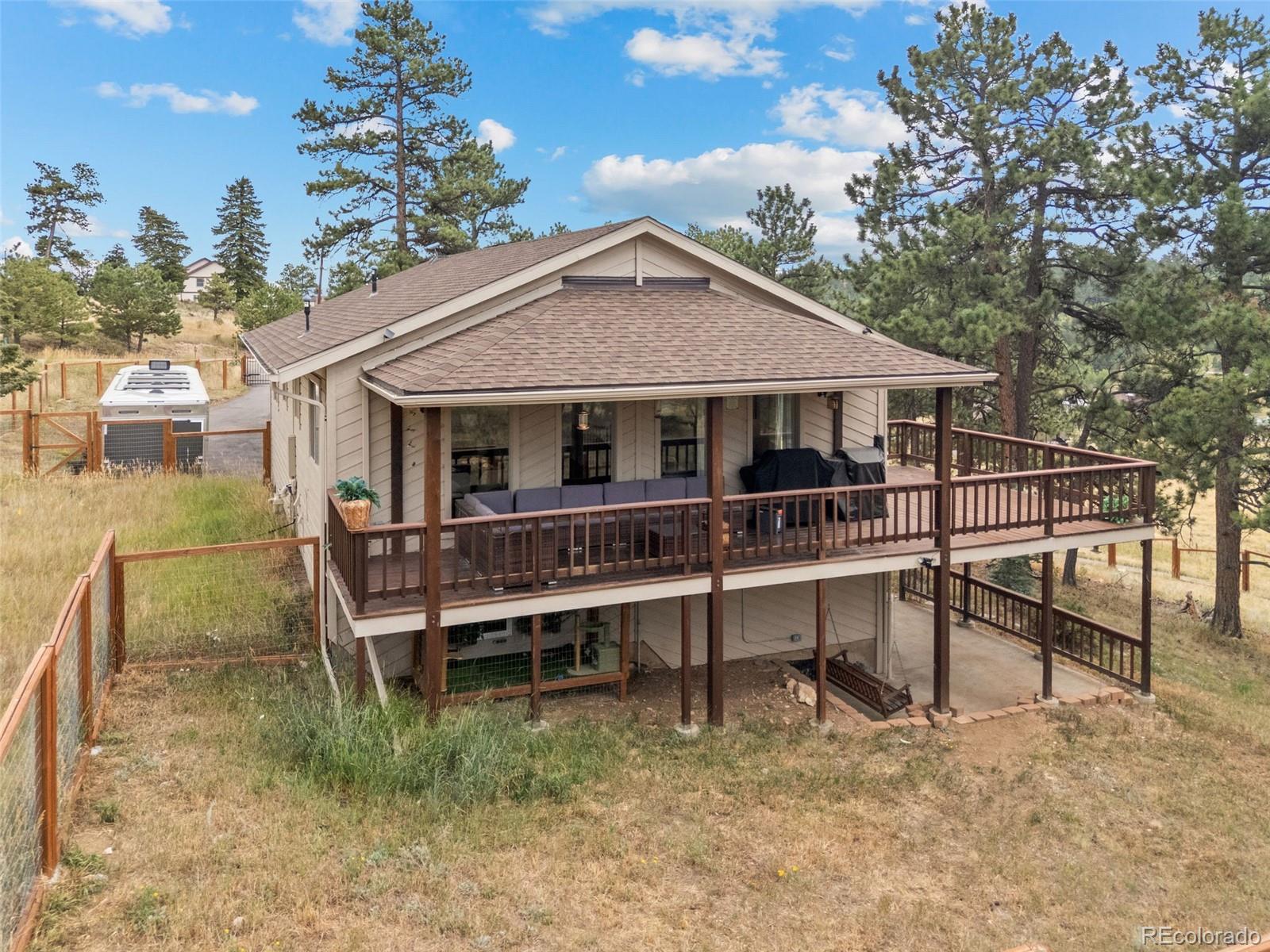 924 Bluebird Drive