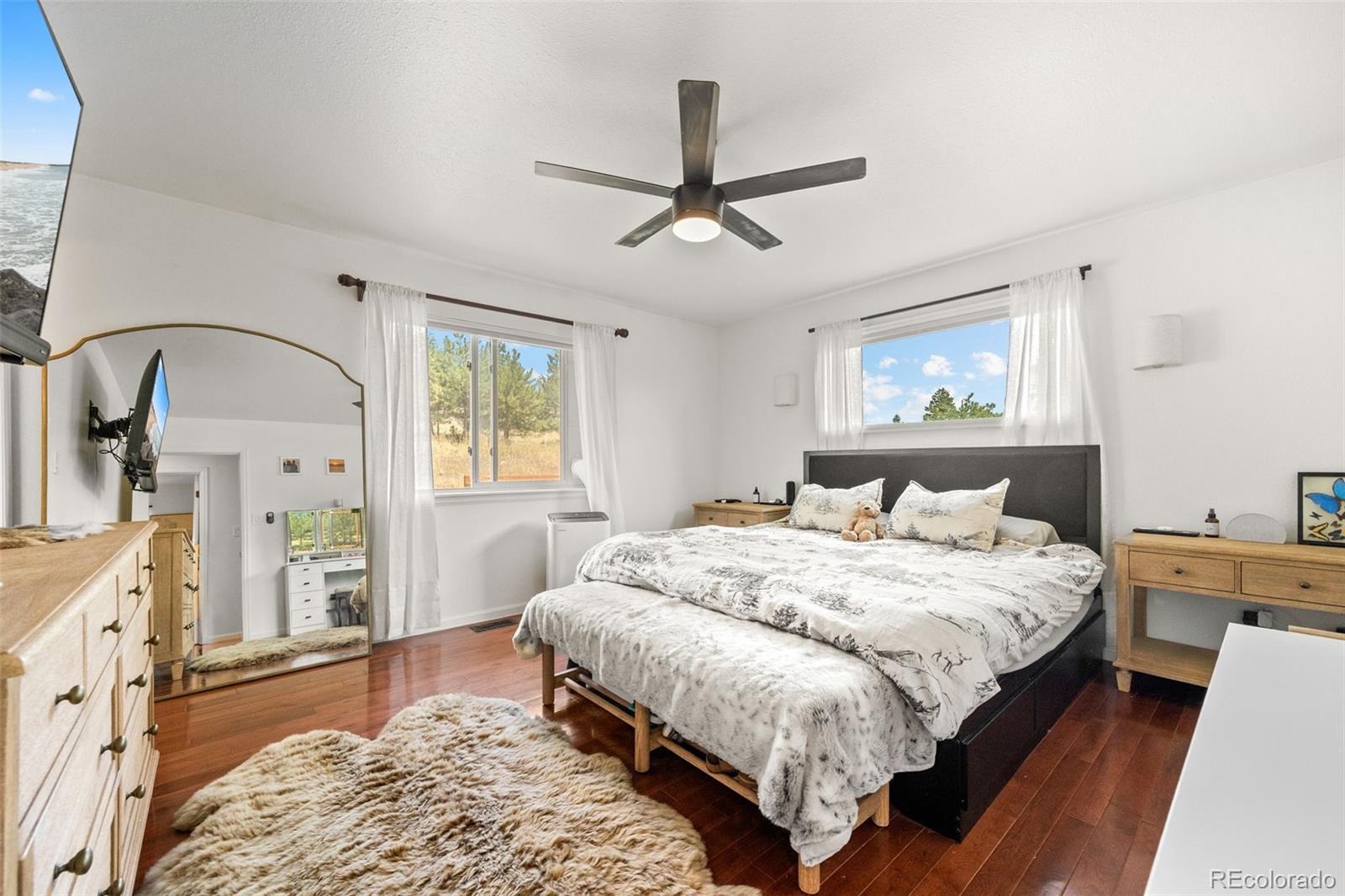 924 Bluebird Drive
