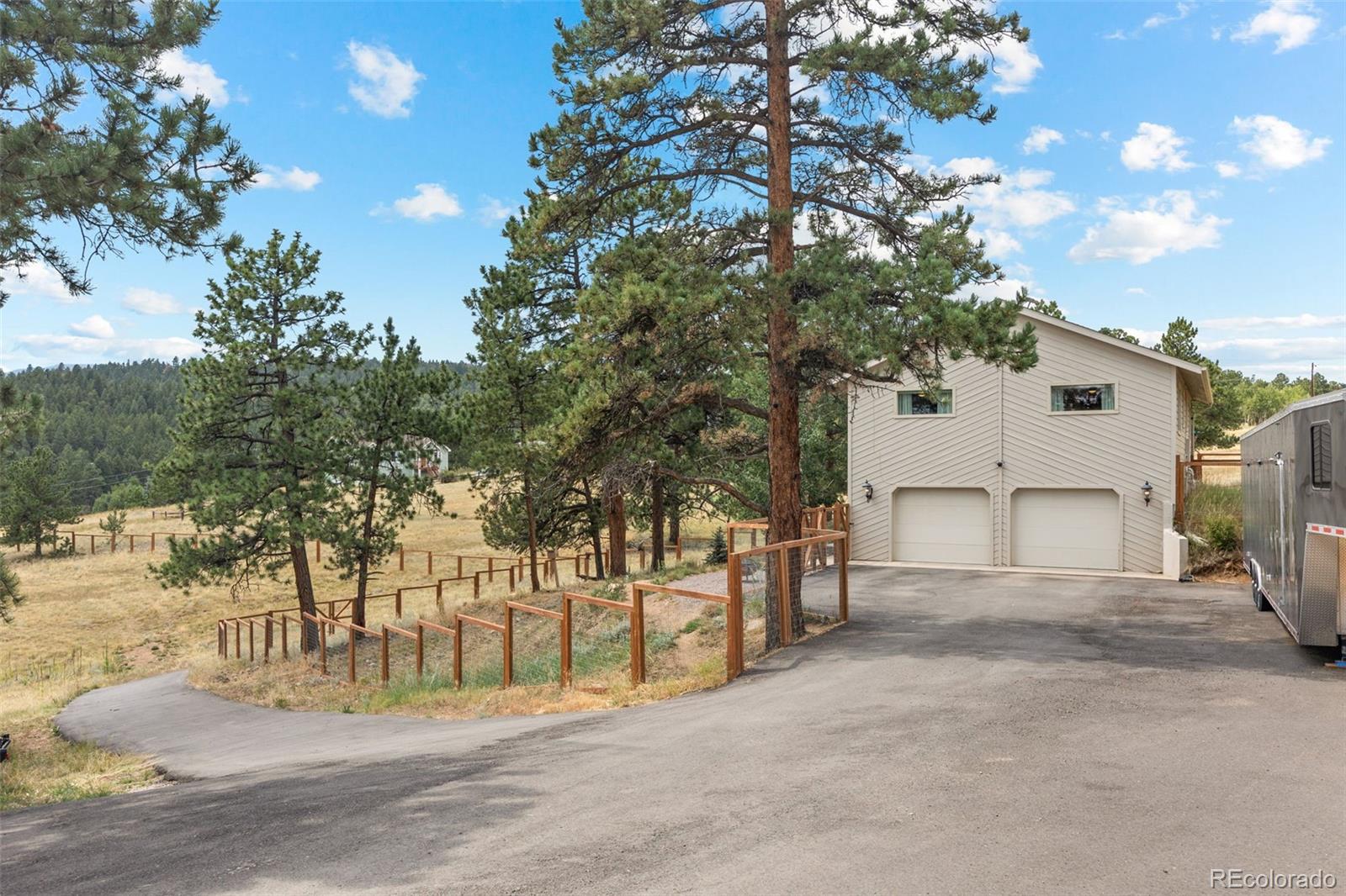 924 Bluebird Drive