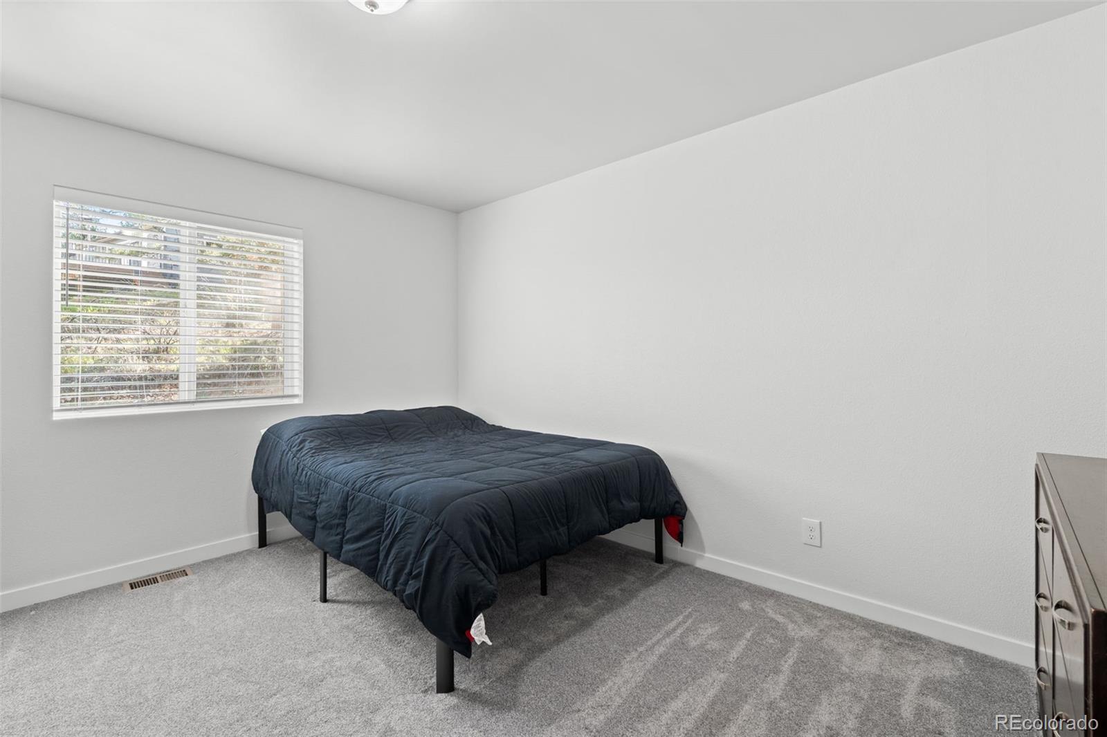 125 Sun Way