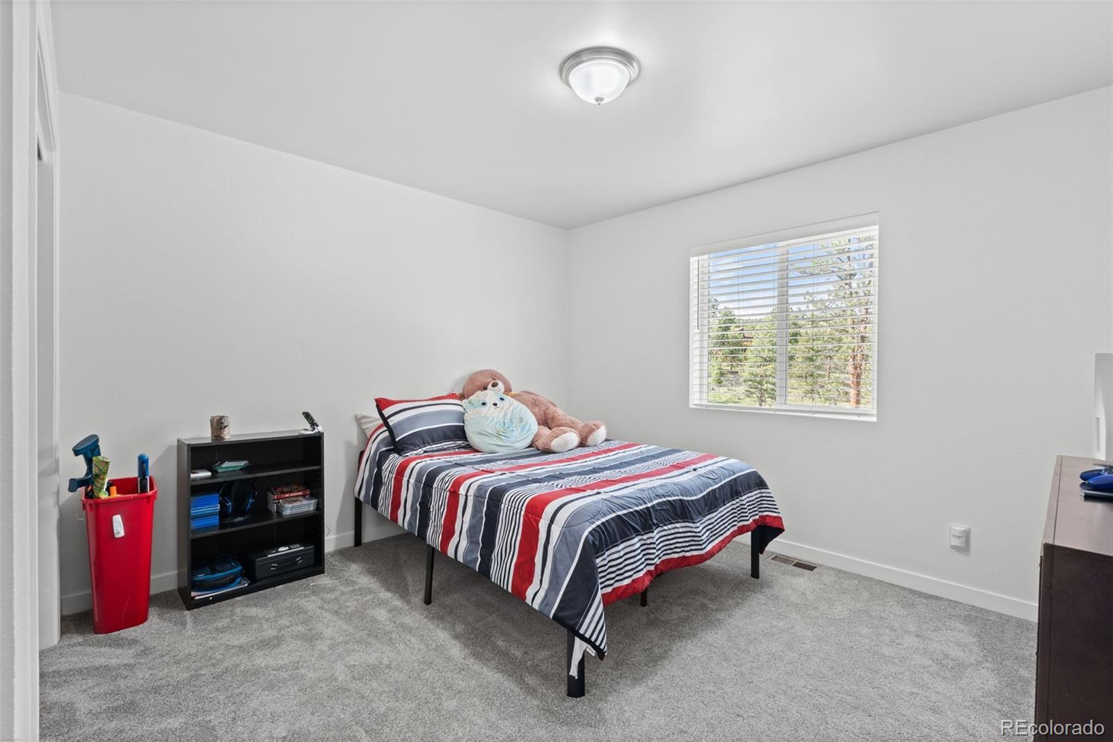 125 Sun Way