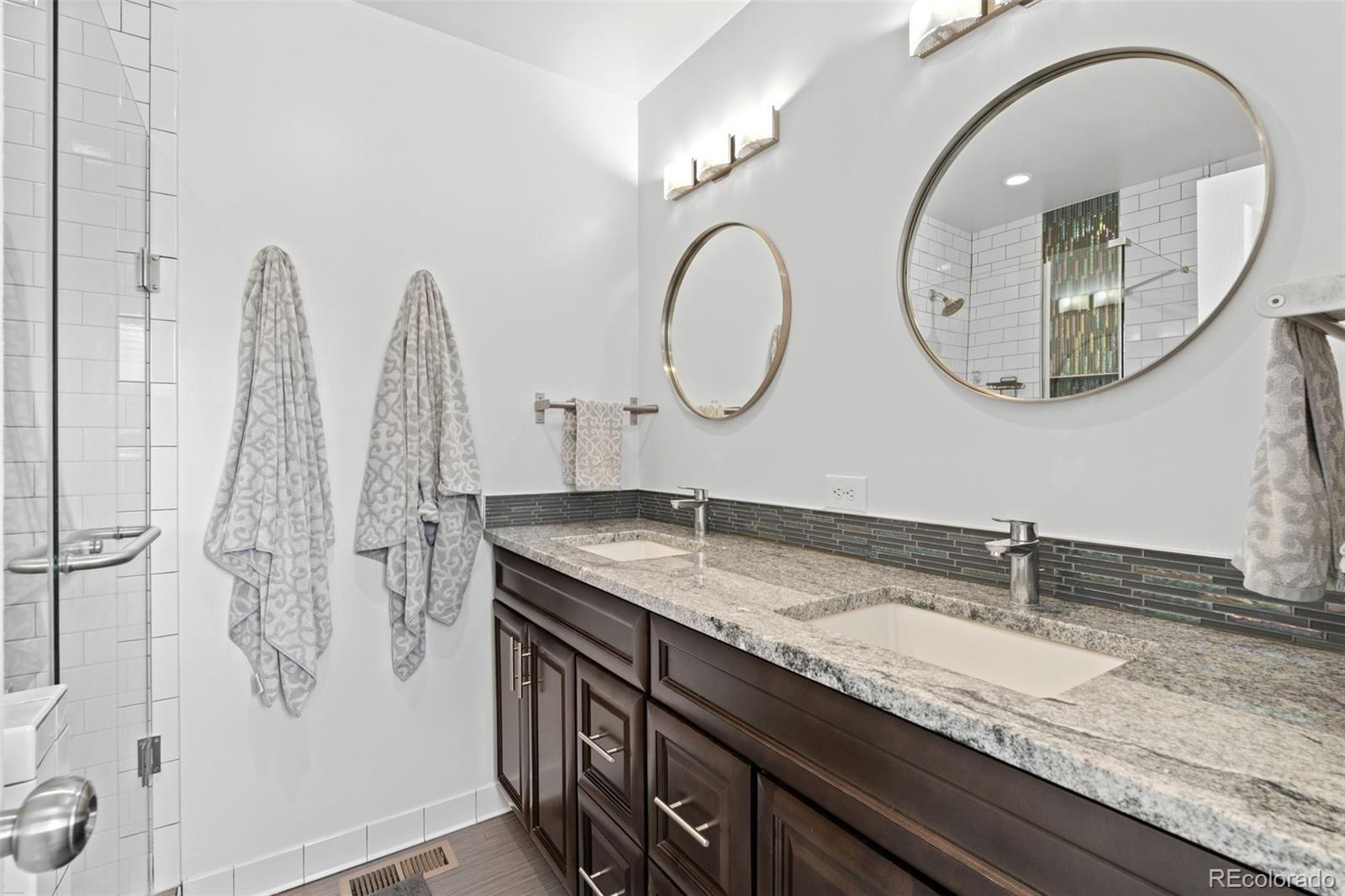 125 Sun Way