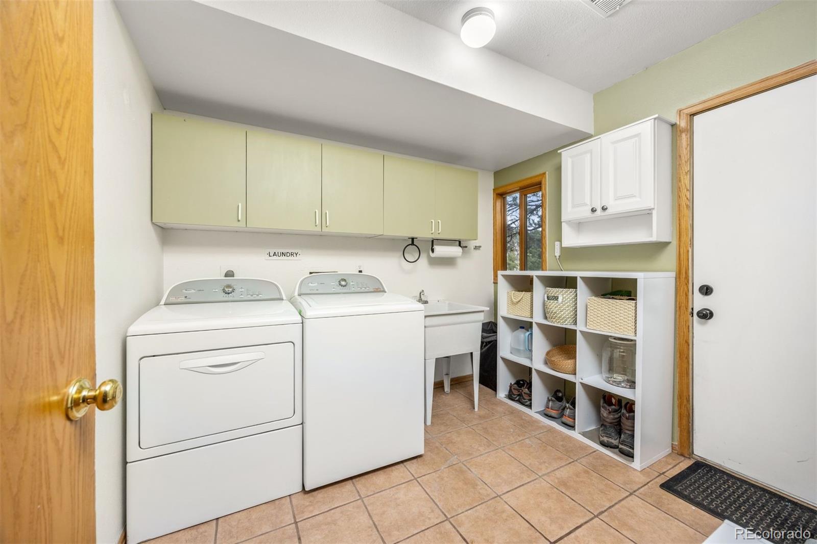 1768 Bluebird Drive