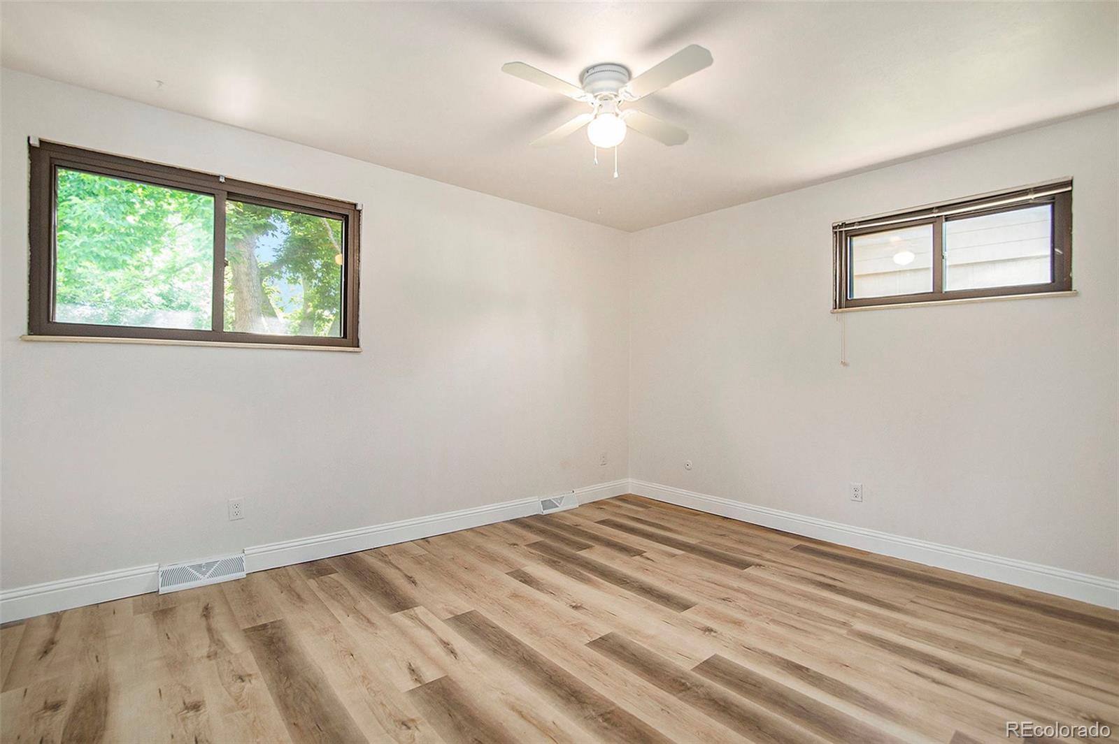7446 S Elm Court