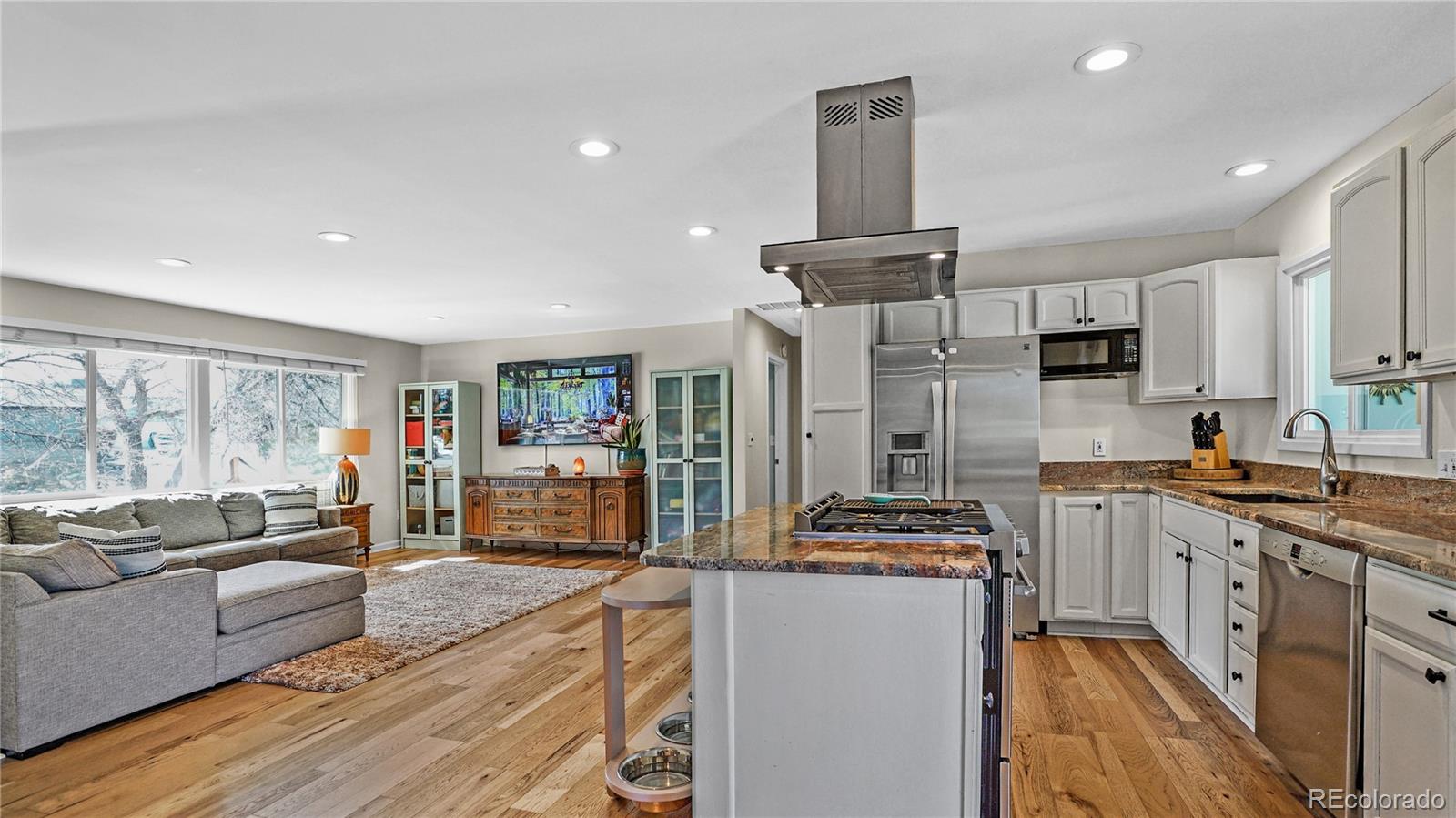 8165 W Stene Drive
