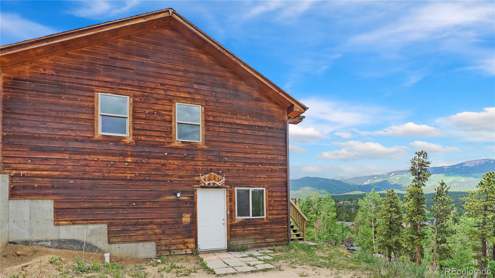 368 Lakeview Road