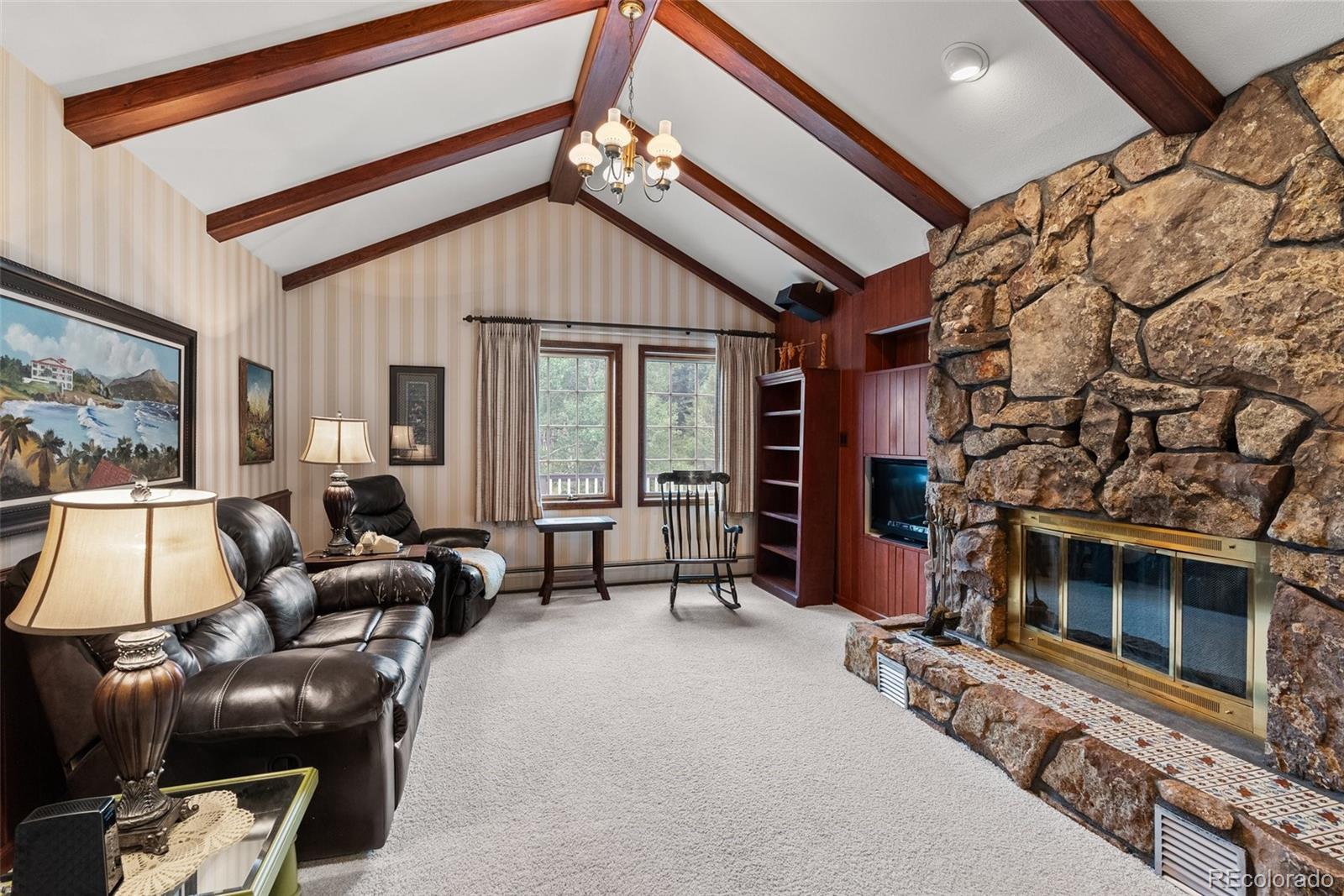 1680 Crow Valley Road