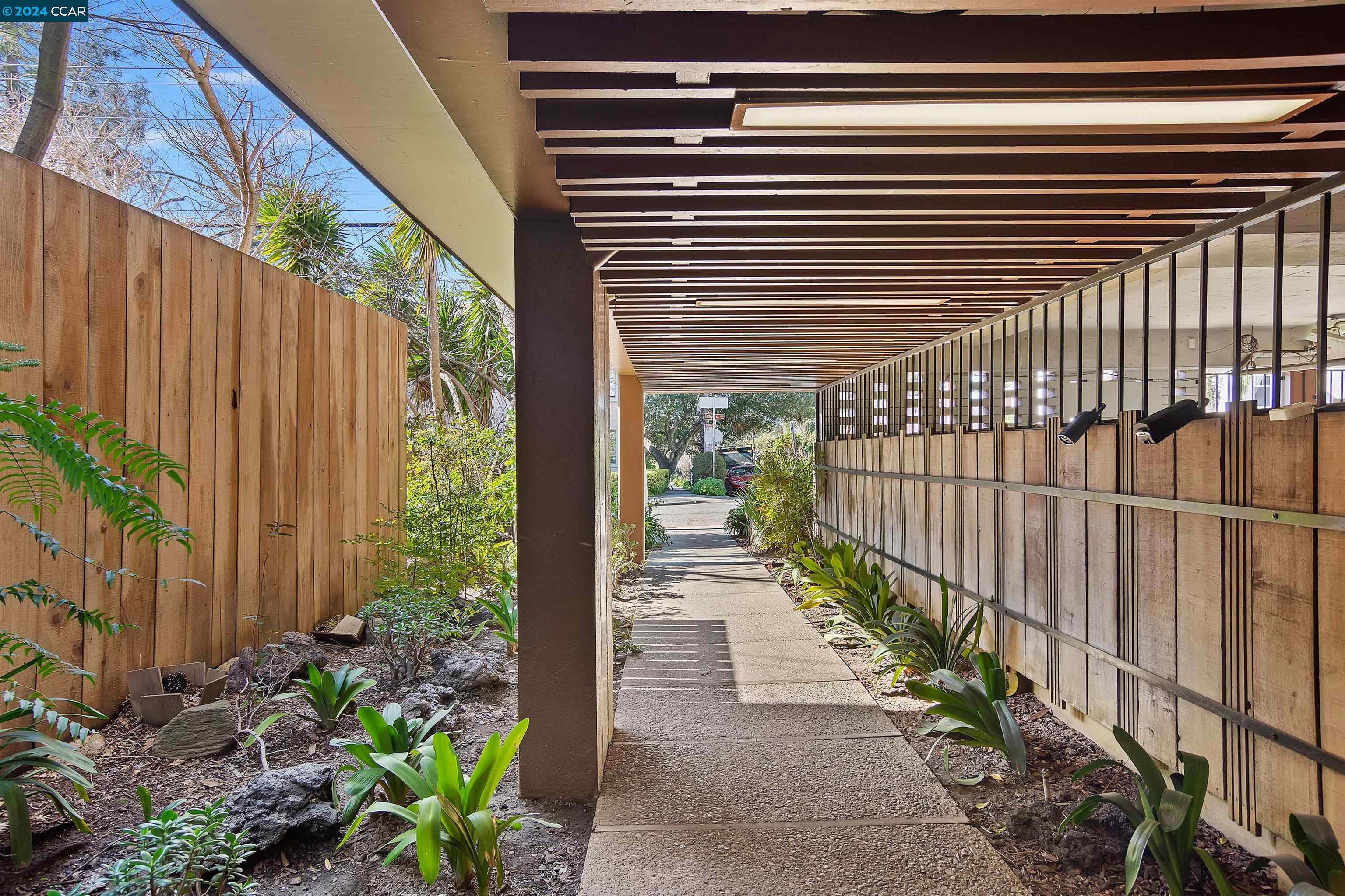 2601 College Ave # 309