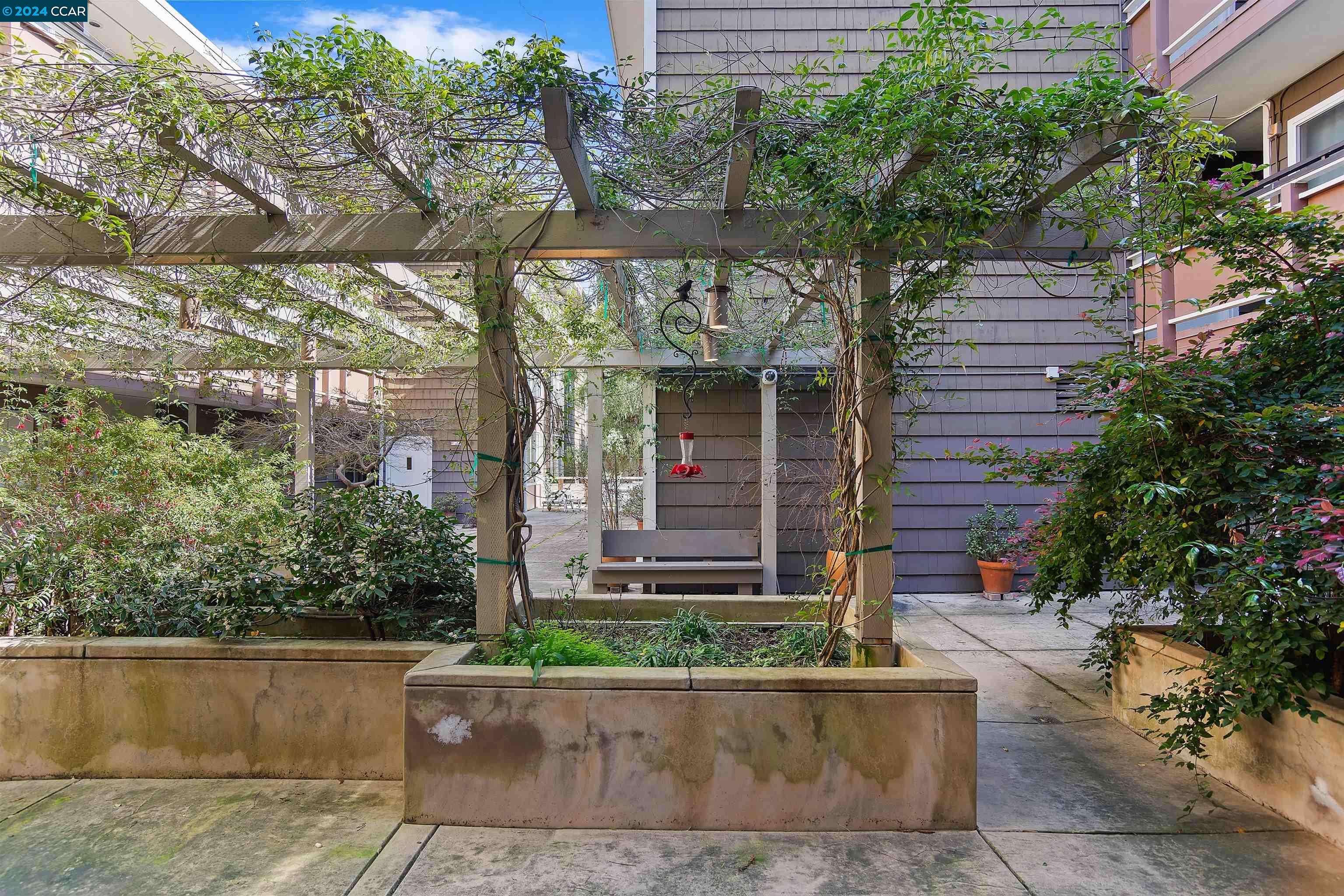 2601 College Ave # 309