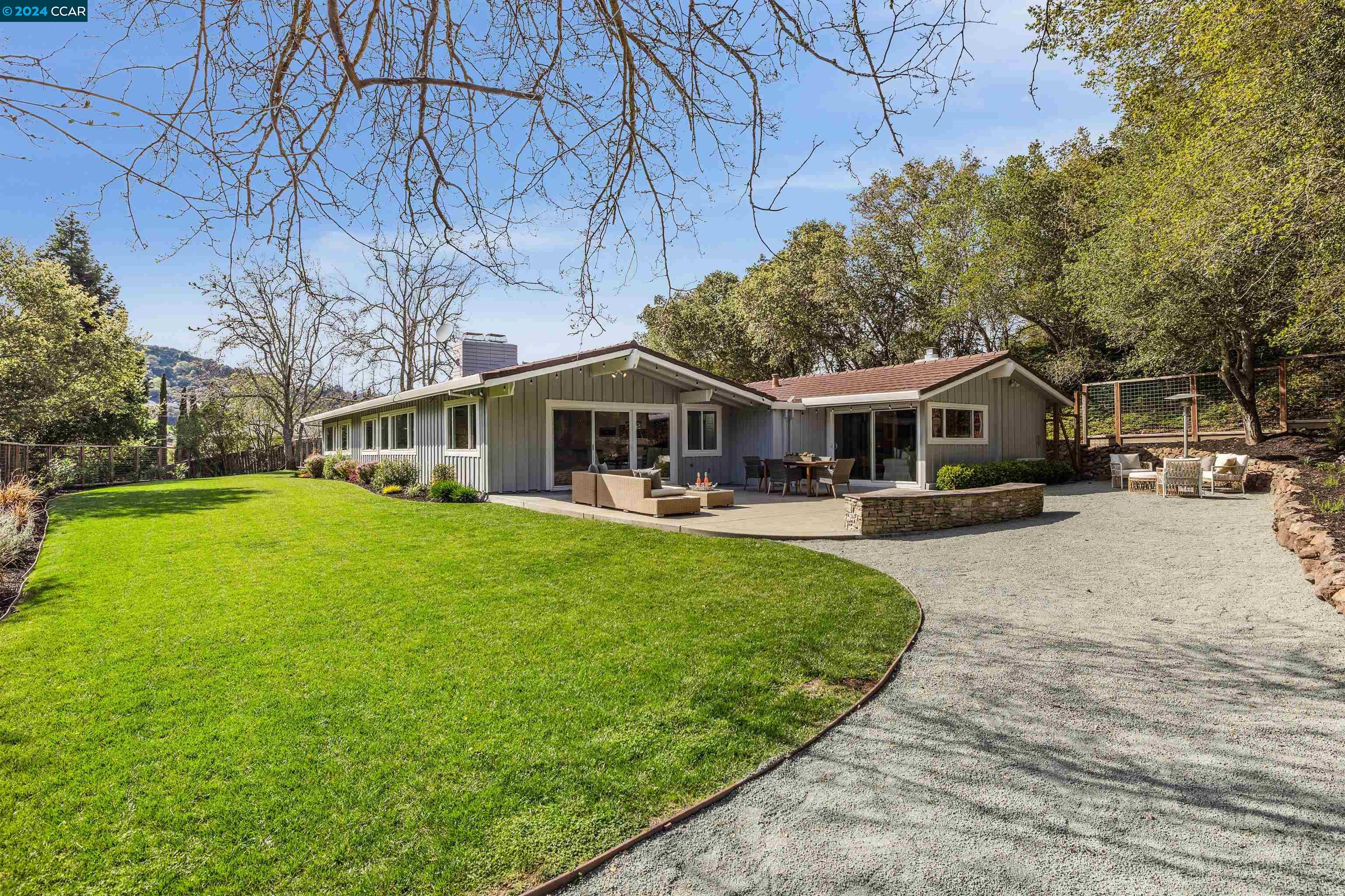 30 Owl Hill Rd
