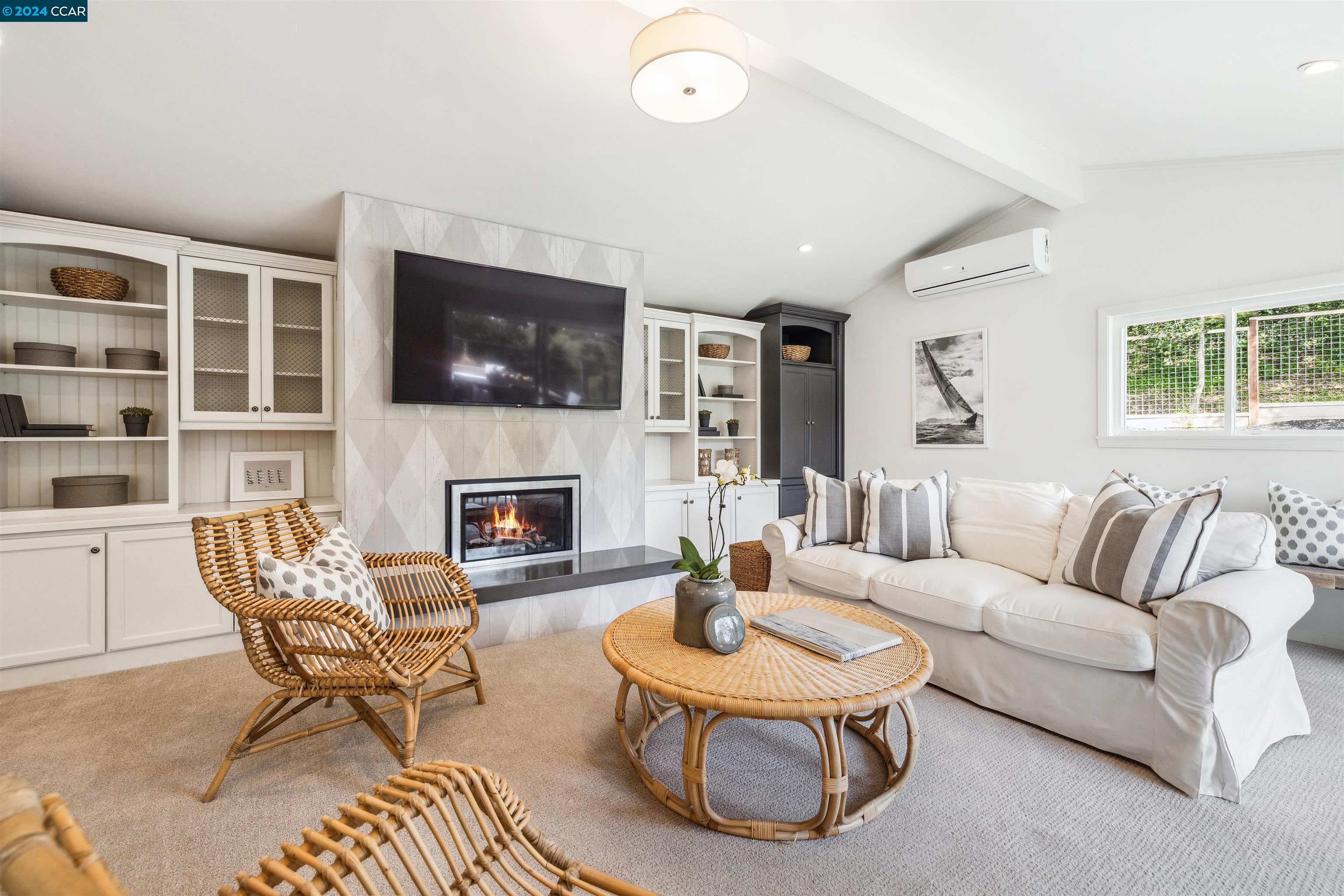30 Owl Hill Rd