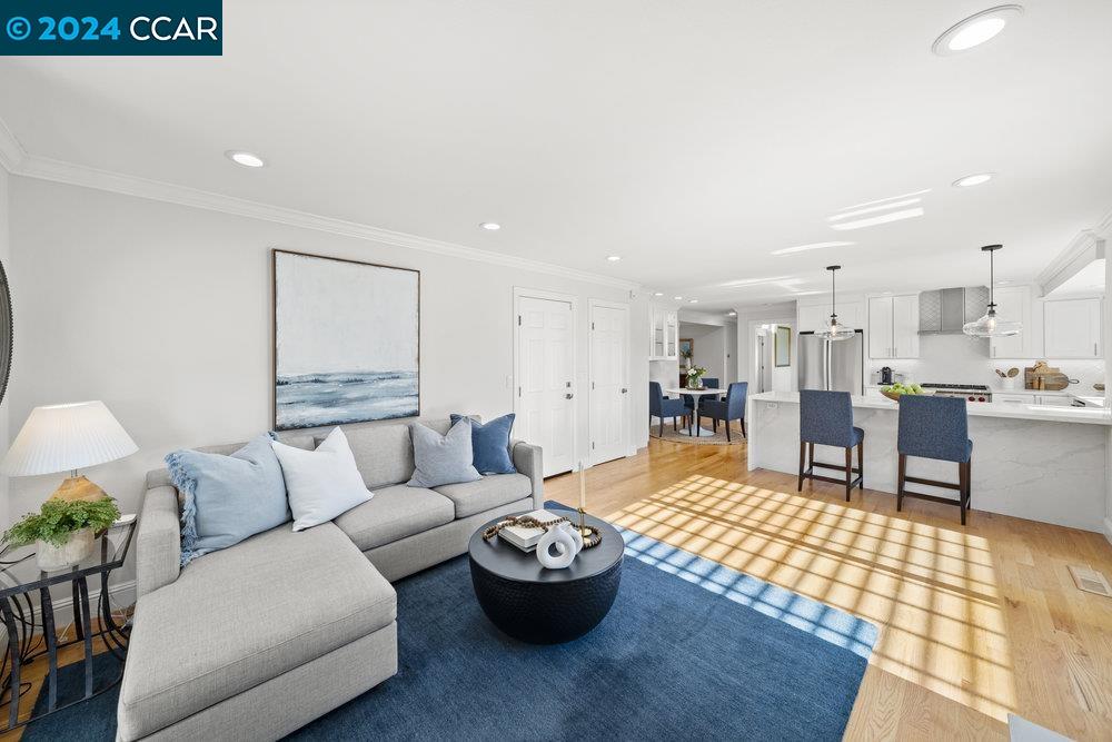 78 Shuey Dr