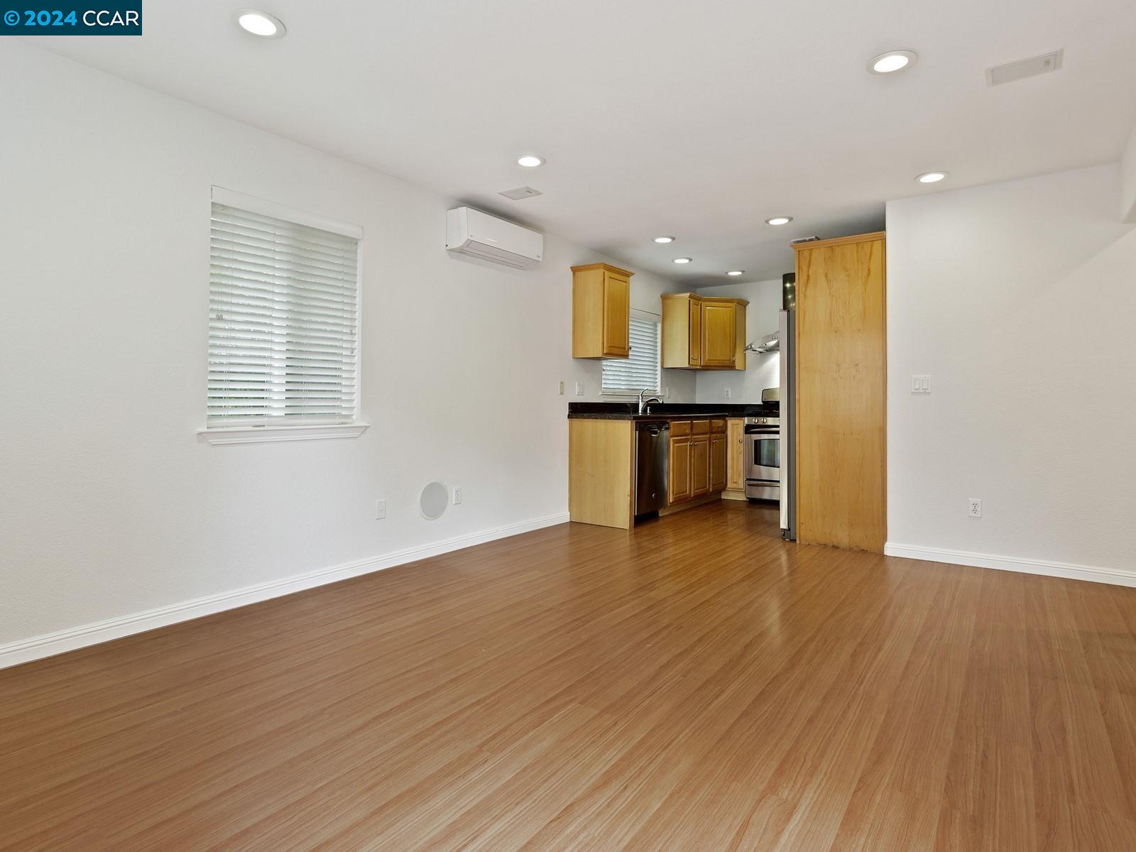 3592 Walnut Street