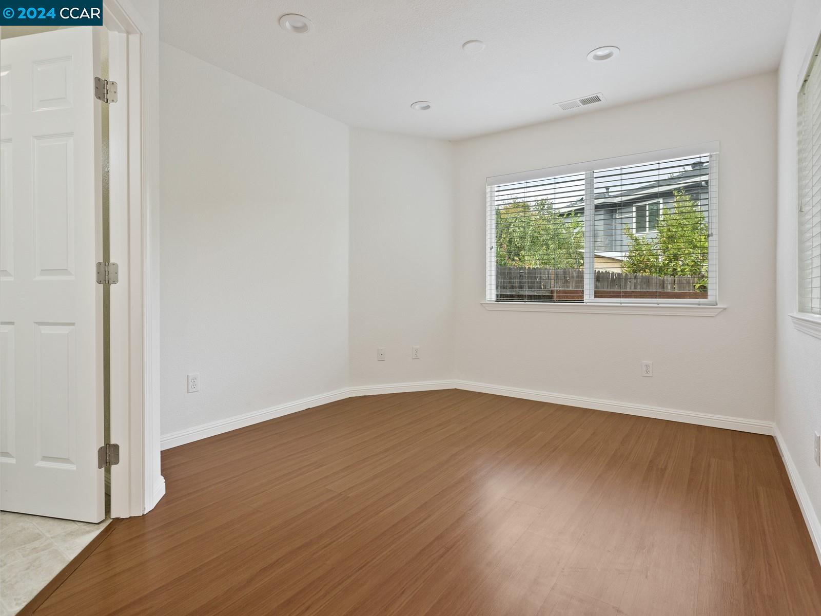 3592 Walnut Street